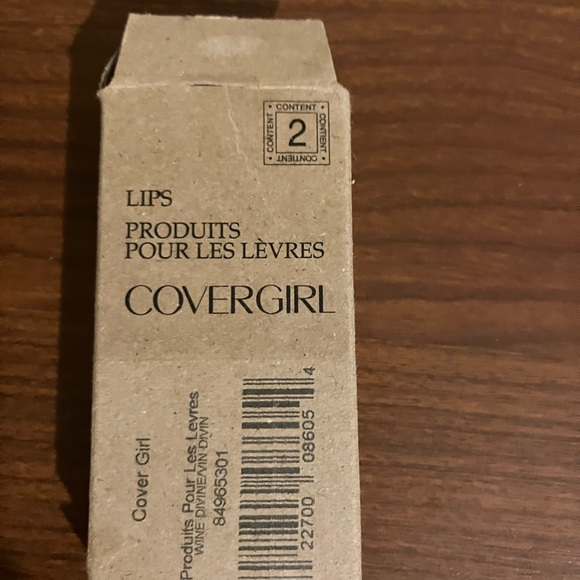 2 pack Cover Girl in a box - Picture 5 of 5